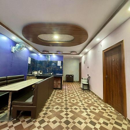 Krishna Shree Guest House Guwahati Exteriör bild