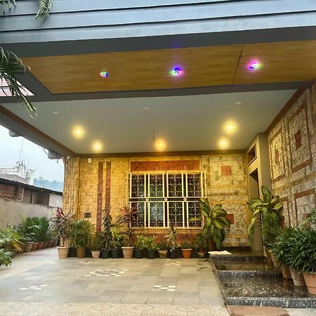 Krishna Shree Guest House Guwahati Exteriör bild